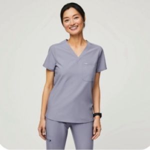 FIGS Vapor Blue Catarina Top and Kade Bottoms